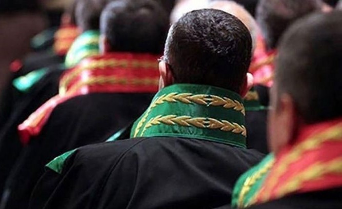 282 hakim ve savcının görev yeri değişti;