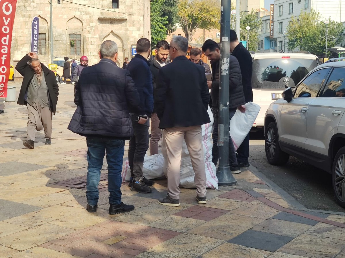 Urfa’da sahte ayakkabı satan mağazalara operasyon;