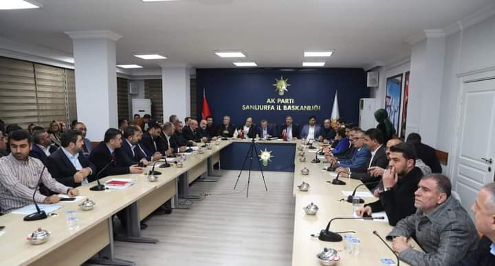 AK Parti Urfalı yeni vekillerini arıyor! Başkanlara Ankara randevusu...;