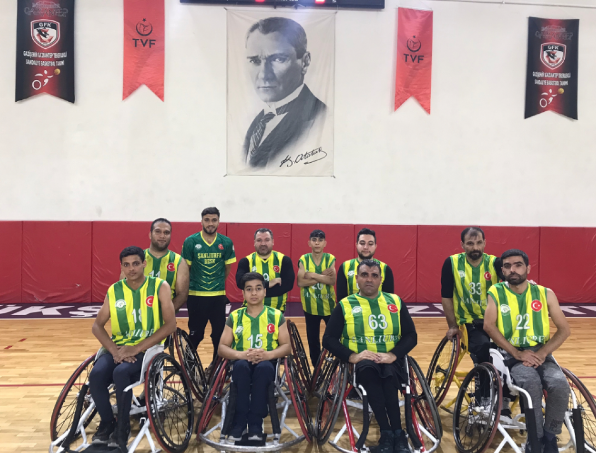 Urfa temsilcisi kendi evinde mağlup;