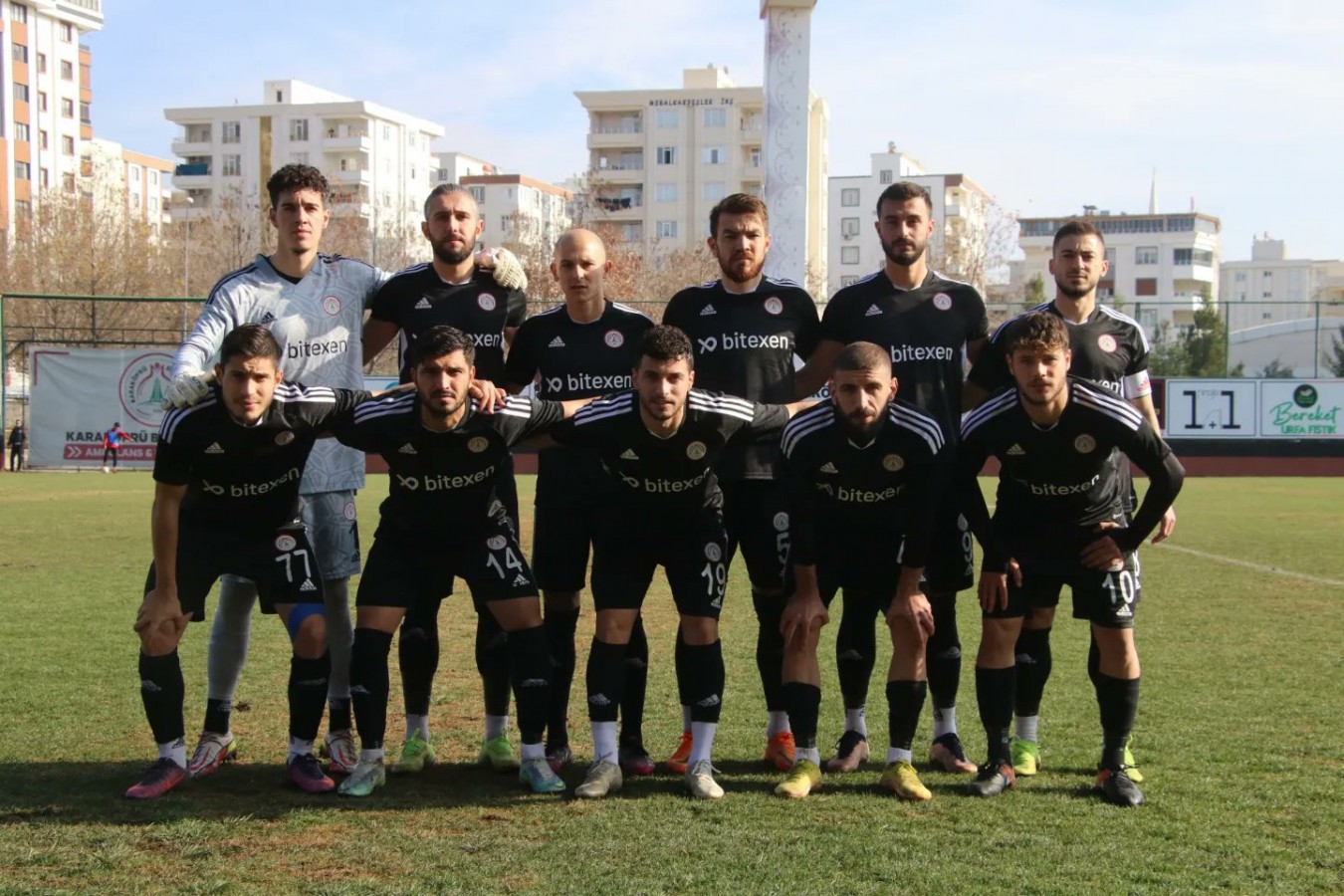 Karbel Karaköprü Belediyespor evinde mağlup oldu;