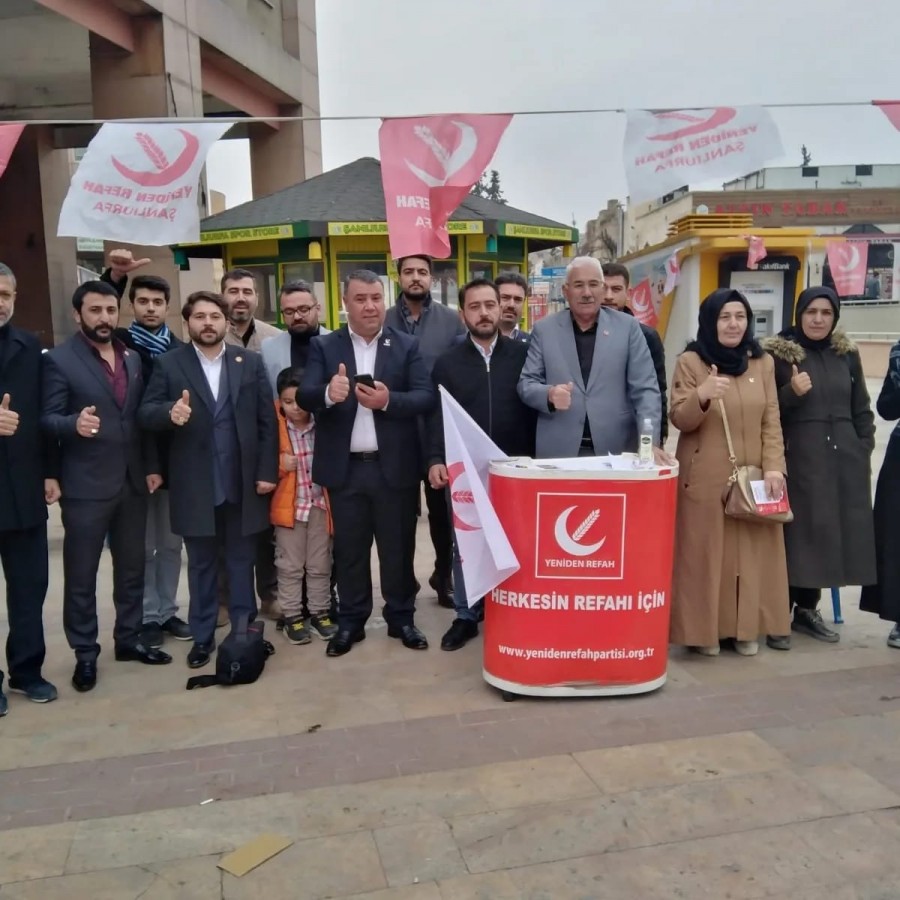 YRP Şanlıurfa İl Başkanlığı stant çalışmasını sürdürdü;