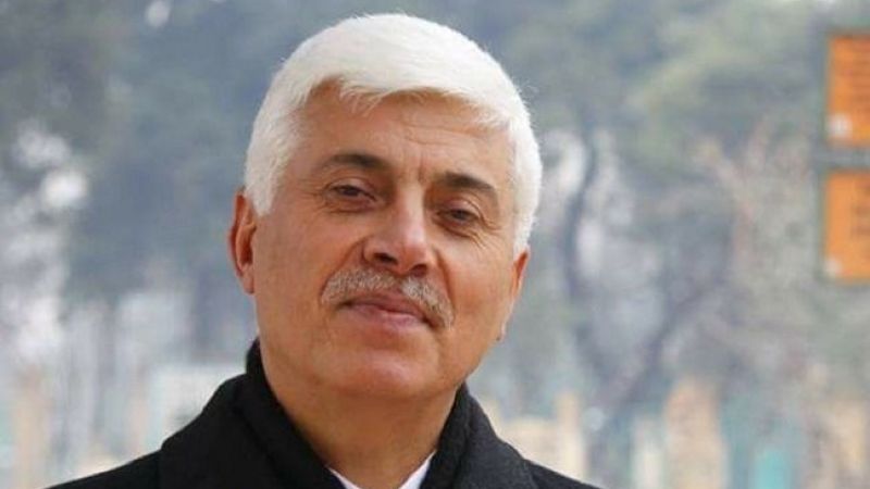 Sarmış: Minarelere de yeni bir bakış gerekmez mi ?;