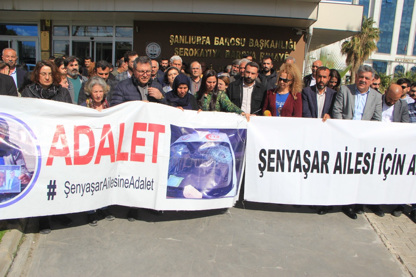 Nöbetin 2'nci yılı... Urfa'da "Adalet İçin" film gösterimi;