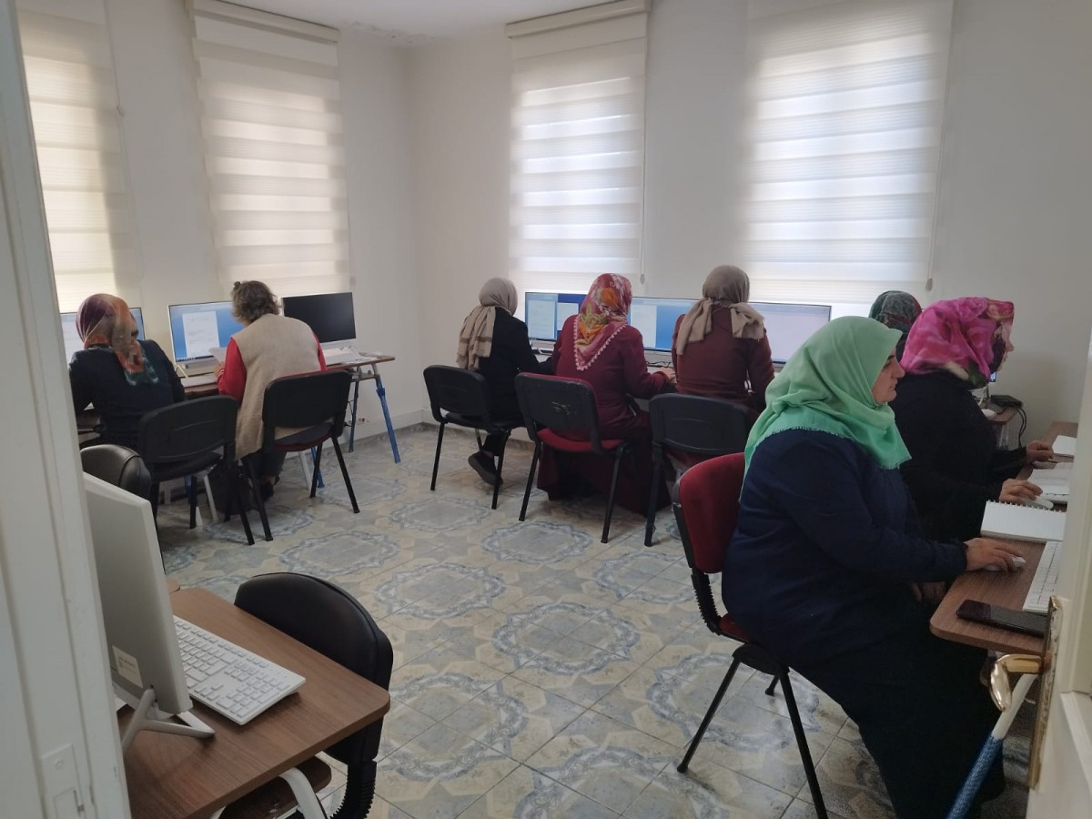 Kadın destek merkezleri kadınlara yeni ufuklar açıyor;
