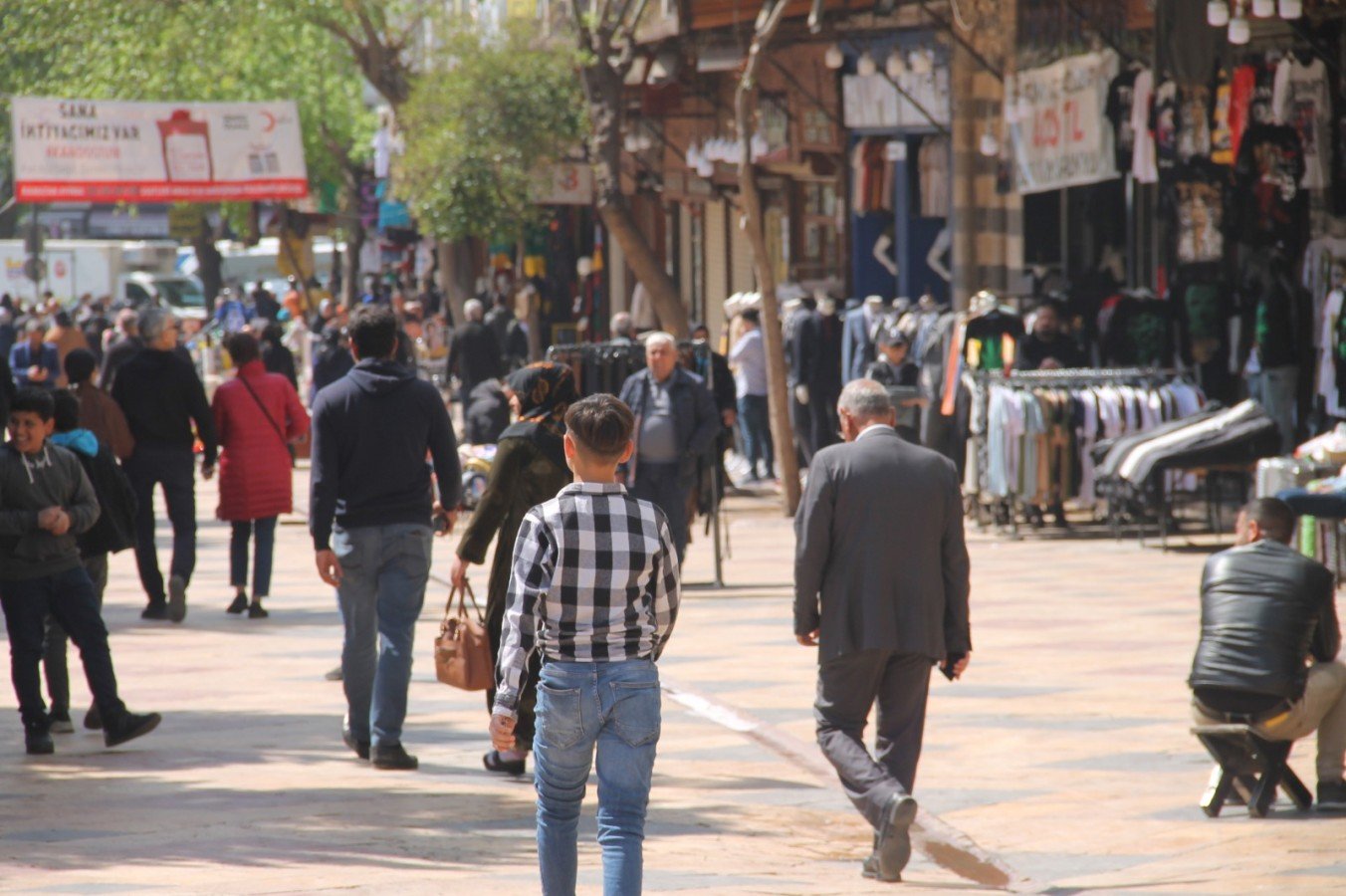 Şanlıurfa esnafı eski bayramları arıyor;