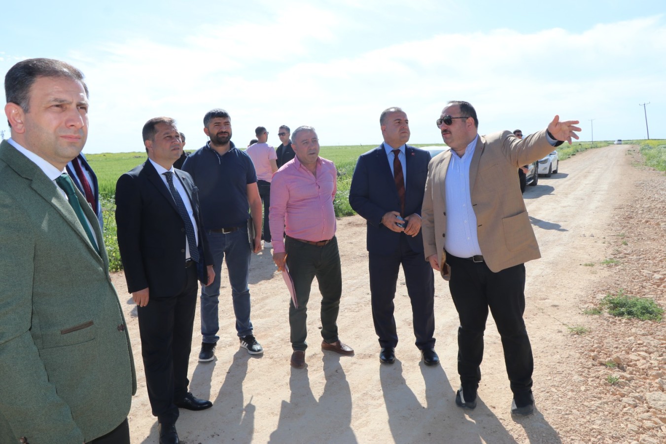 Adalet Bakanlığı heyeti yeni yapılacak cezaevi için Viranşehir’de;