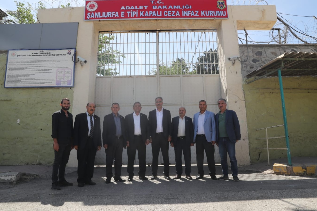 Eyyübiye’de dört duvarlar yıkılıyor;