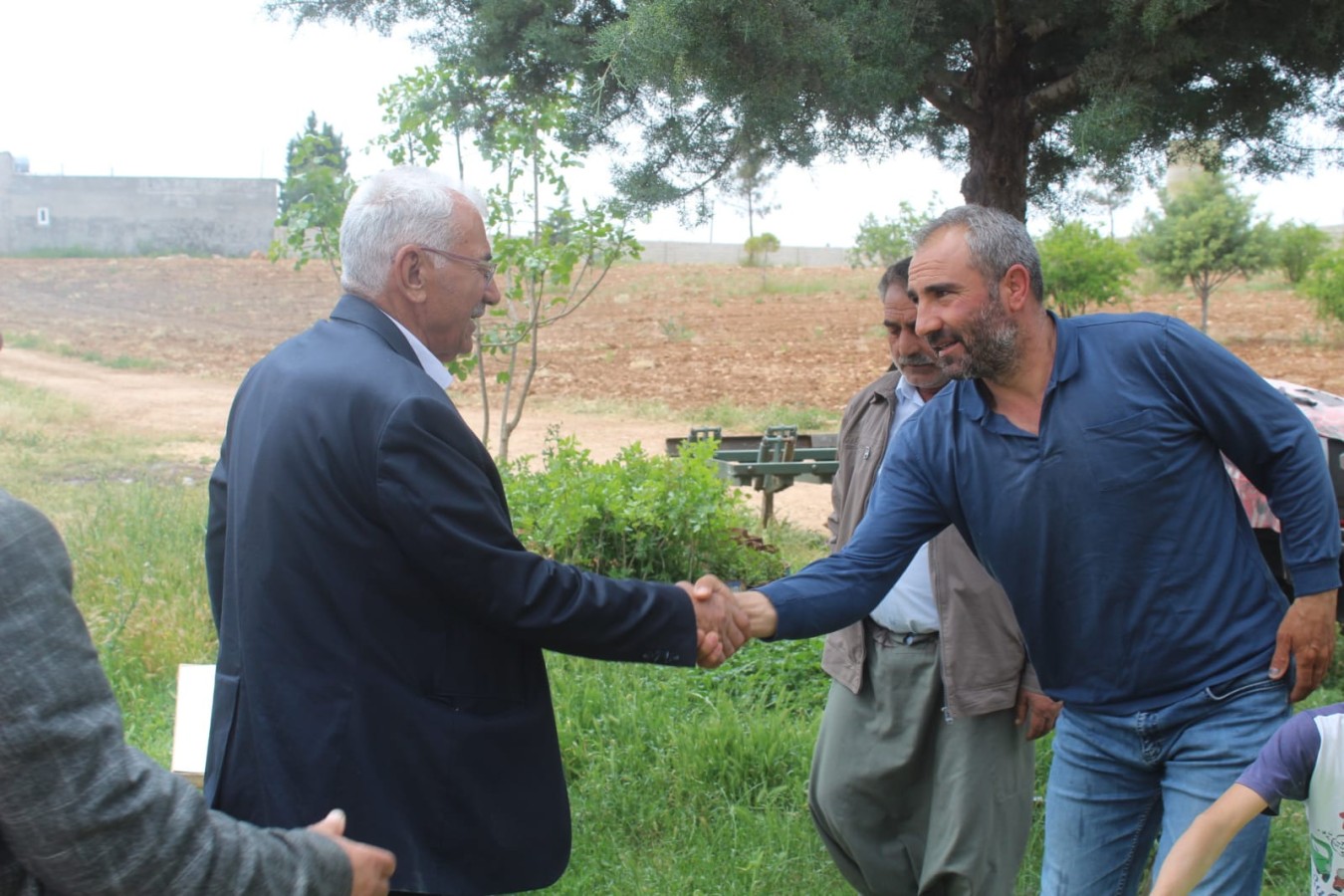 Aday Yavuz seçim çalışmalarını sürdürüyor;