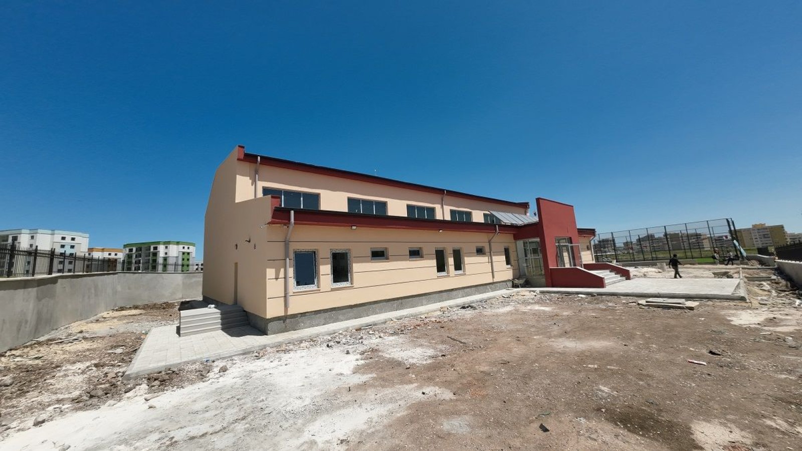 Seyrantepe spor kompleksi gençlere hizmet için gün sayıyor;
