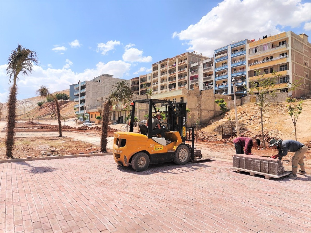 Kito Deresi'ndeki park çalışmaları yeniden başladı;
