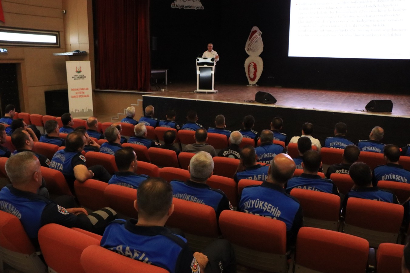 Büyükşehir zabıta ekiplerine yönelik seminer;