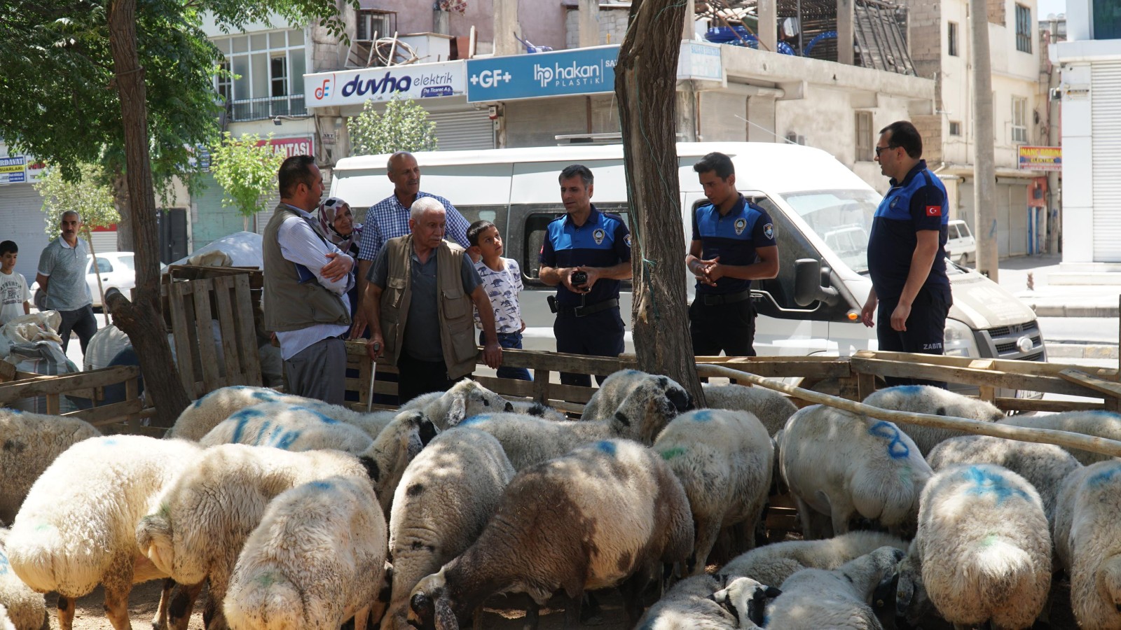 Haliliye Belediyesi Kurban Bayramı’nda 635 personelle sahada olacak;