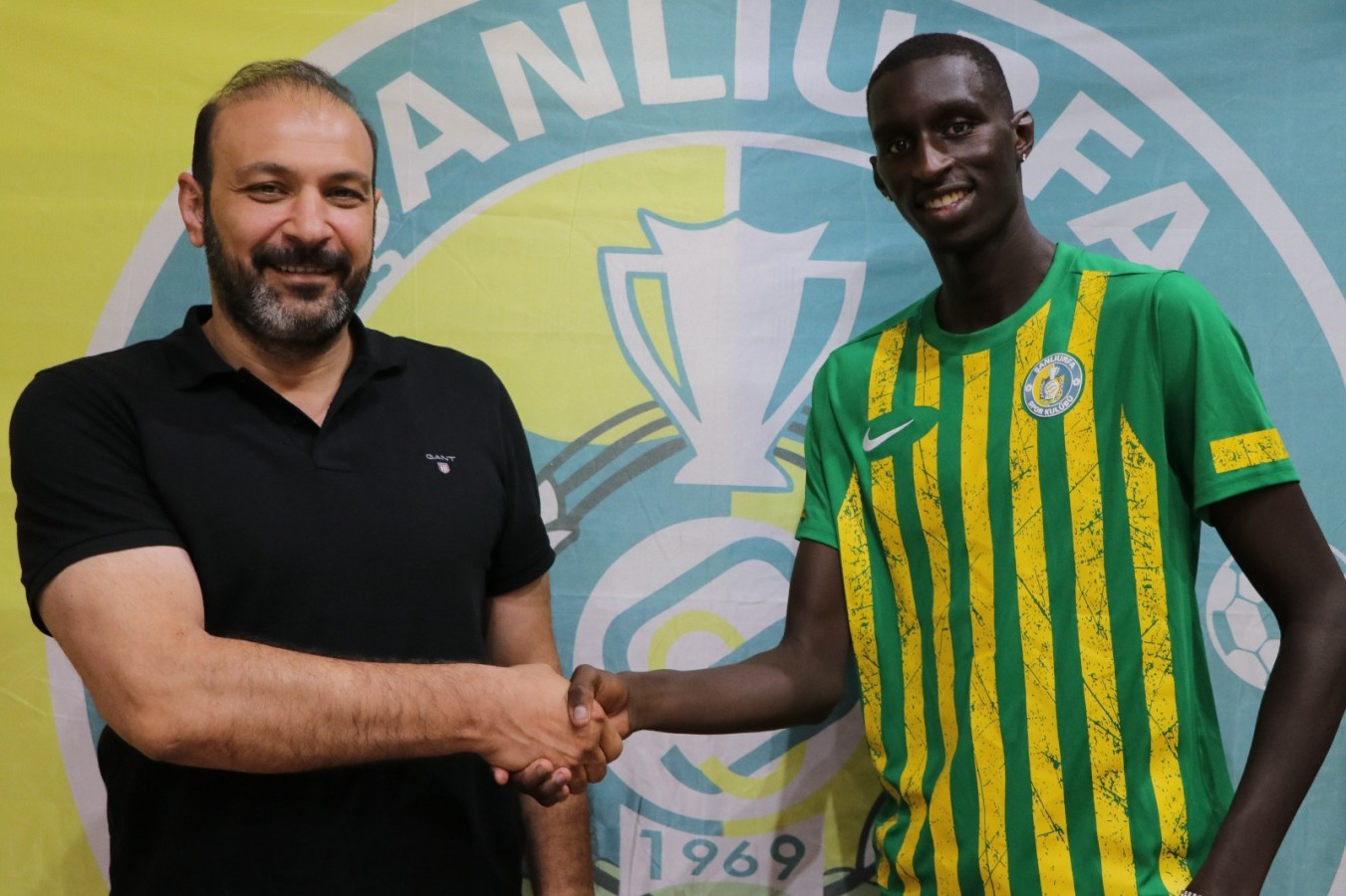 Başkan İzol açıkladı: Şanlıurfaspor’da 5 transfer yolda!;