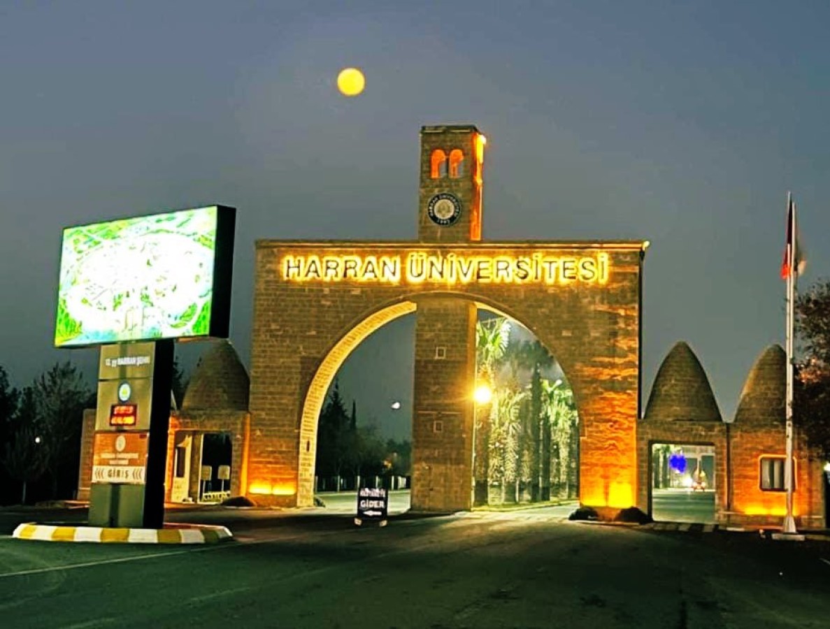 Harran Üniversitesi öğrencileri Urfalı yöneticilerden destek bekliyor;