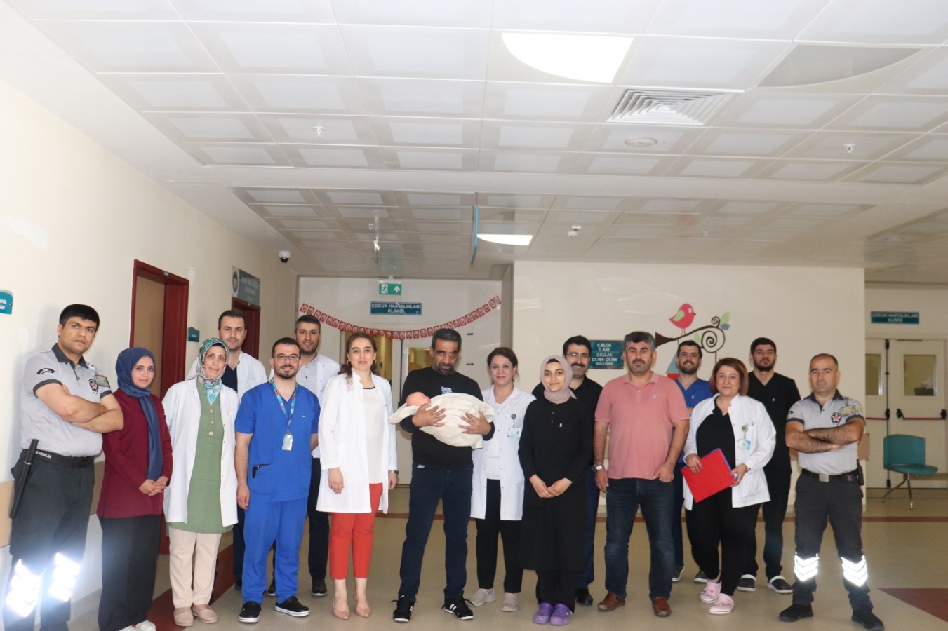 Üniversite hastanesinde acil durum kod tatbikatı yapıldı;