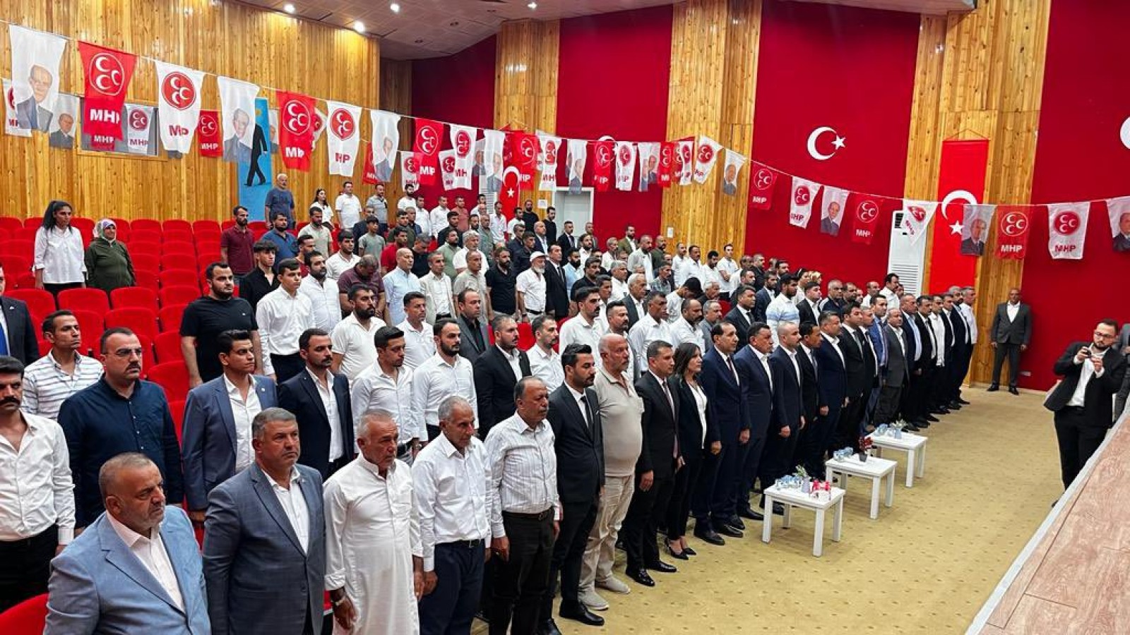 MHP Şanlıurfa’da ilçe kongrelerini tamamladı!;