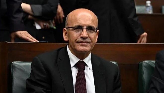 Bakan Şimşek’ten öğrencilere vergisiz telefon açıklaması;