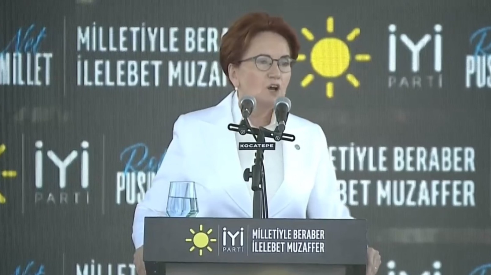 İYİ Parti lideri Akşener yol haritasını açıkladı: Kendi kadrolarımızla milletimizin huzuruna çıkacağız;