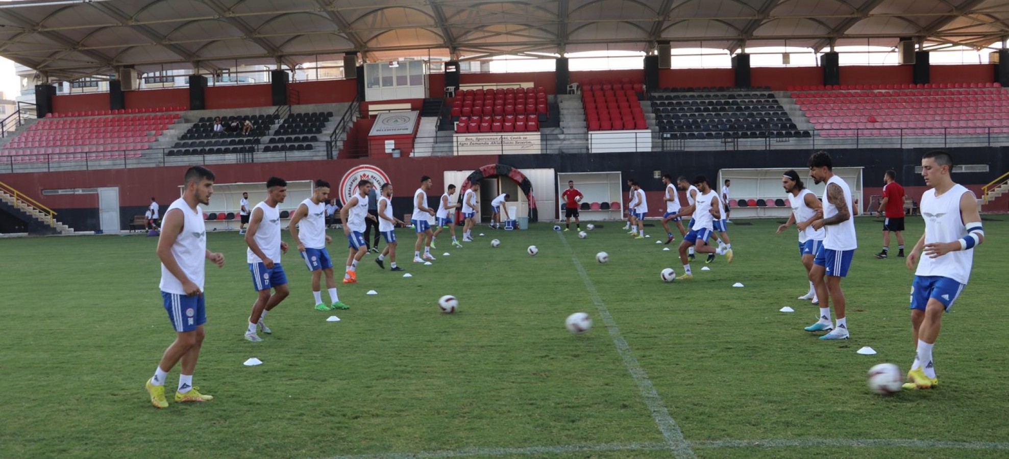 Karaköprü Belediyespor'da yeni sezon hazırlıkları sürüyor;