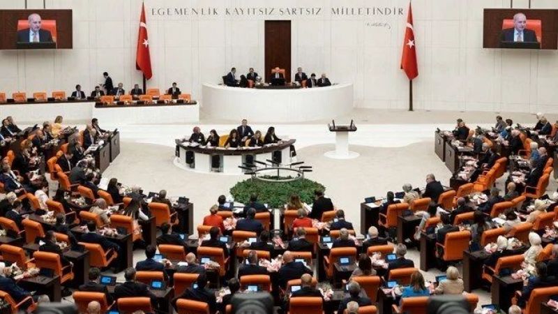 Gençler en başarılı milletvekillerini seçti;