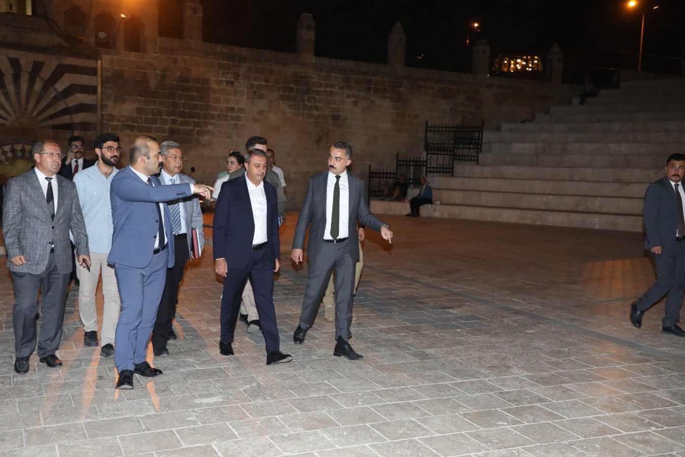 Vali Şıldak tarihi Balıklıgöl Platosunu inceledi;