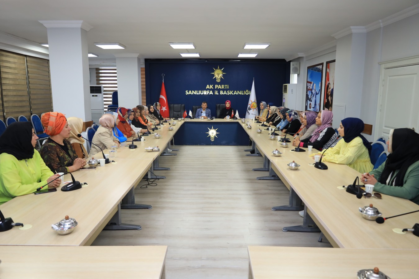 Şanlıurfa Milletvekili Cevheri, Kadın Kolları Teşkilatını tebrik etti;