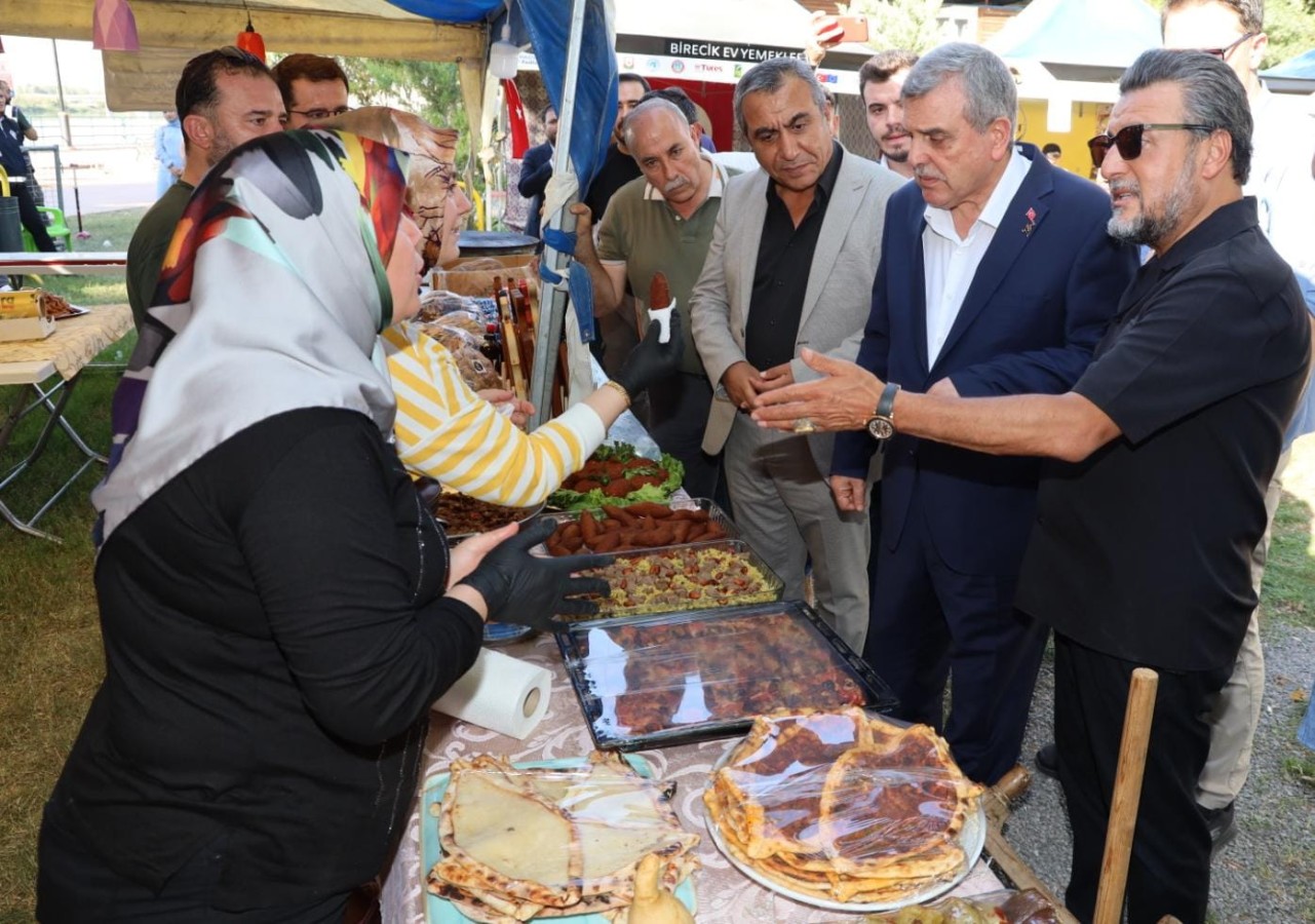 Başkan Beyazgül: Birecik patlıcanı ayrı bir lezzet;