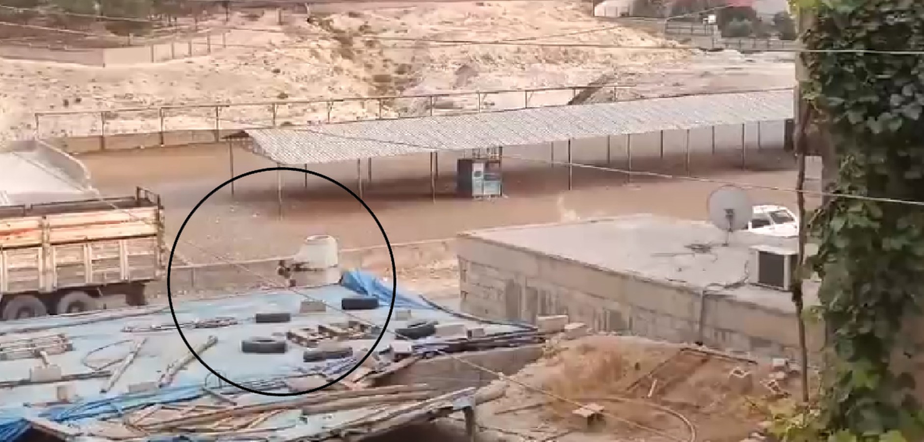 Şanlıurfa'da kanlı çatışmanın görüntüleri ortaya çıktı!;