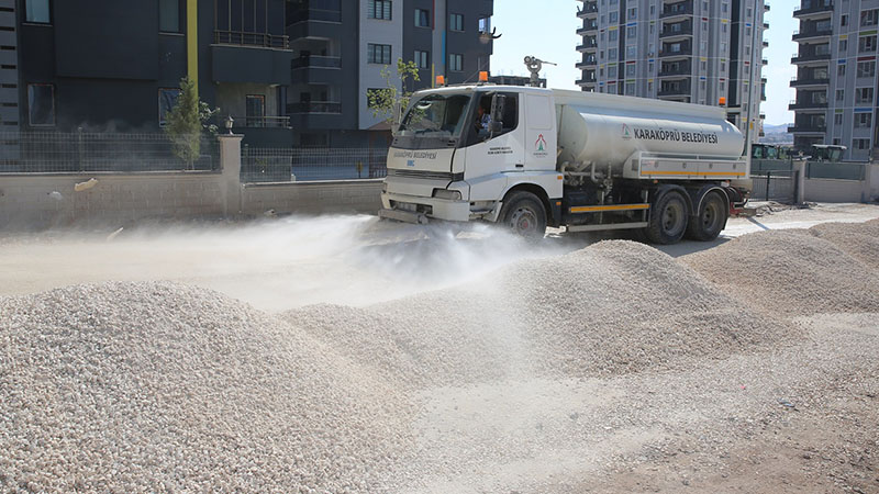 Karaköprü'de yeni yol açma çalışmaları hız kazandı;