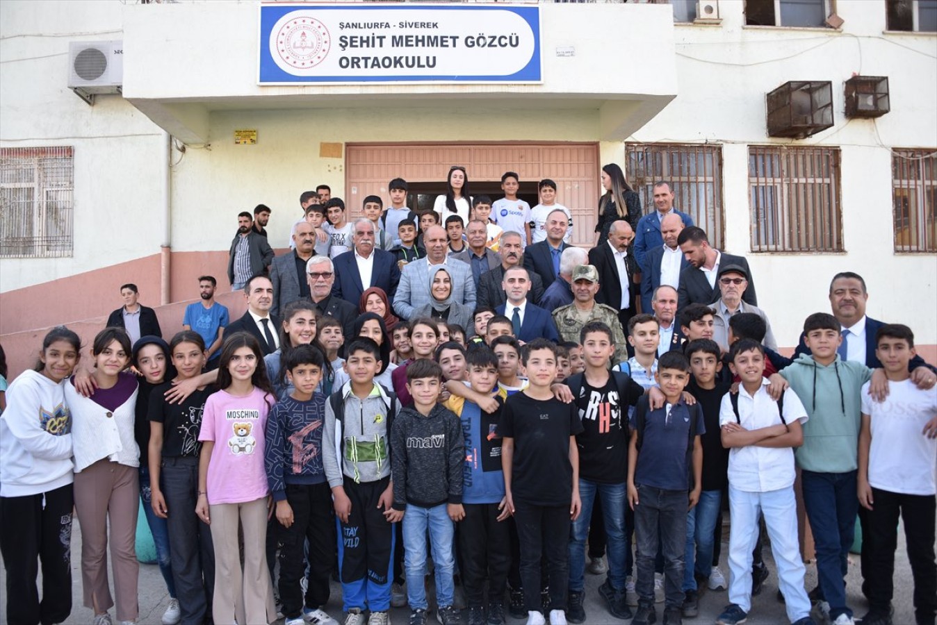 Urfalı şehit uzman çavuşun ismi Siverek’te okula verildi;