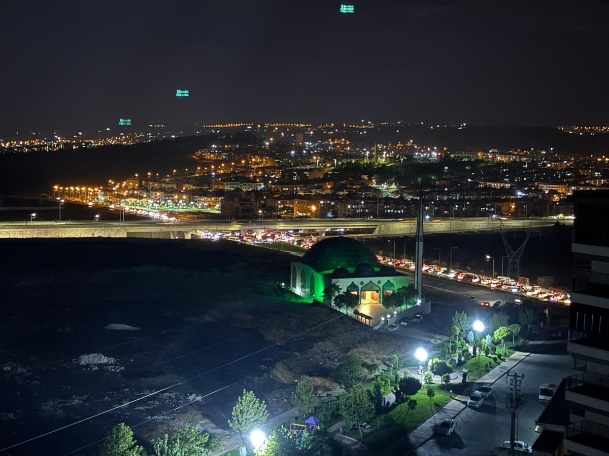 Şanlıurfa'da trafik çilesi!;