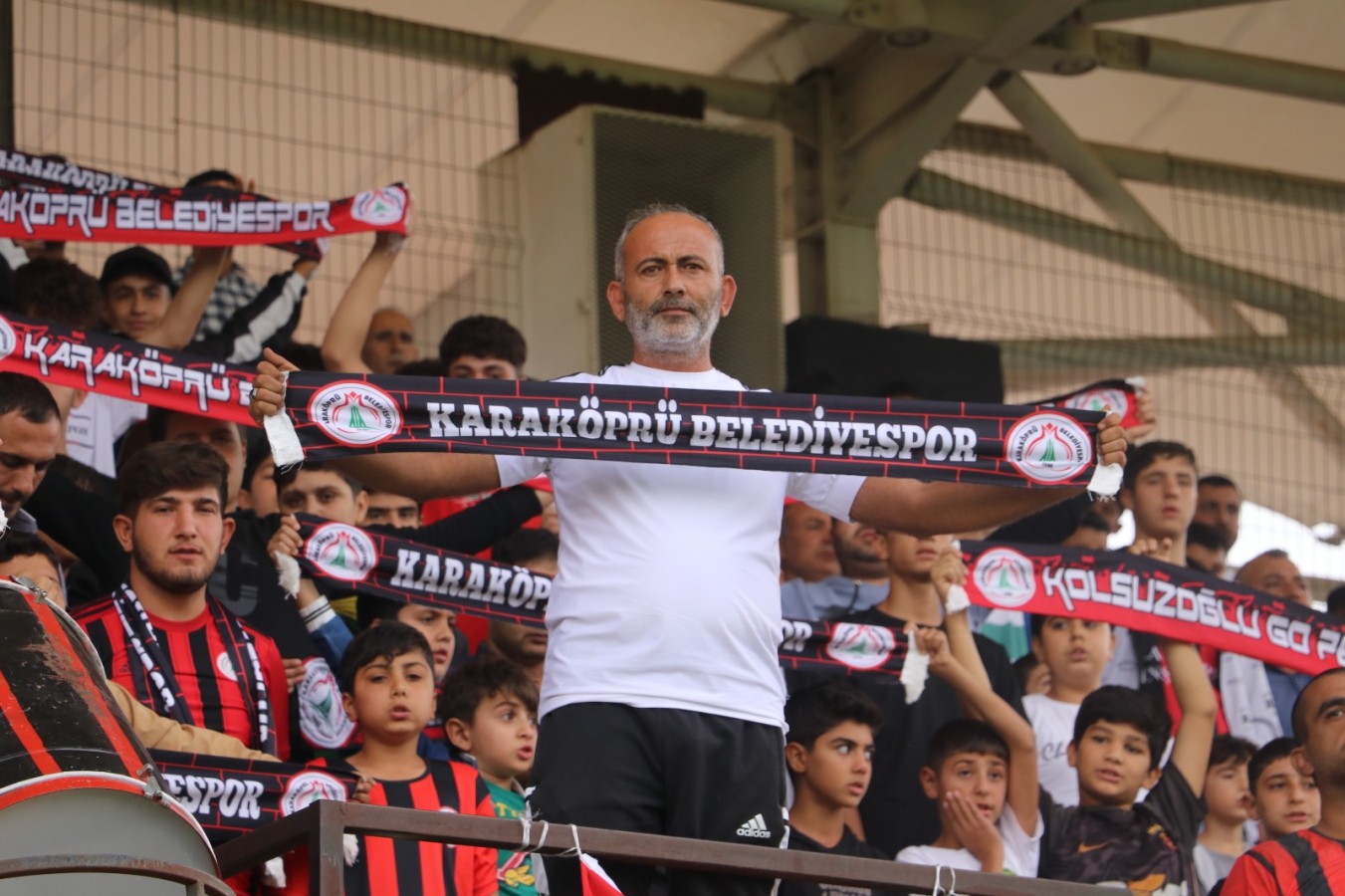 Karaköprüspor başkanından taraftara çağrı;