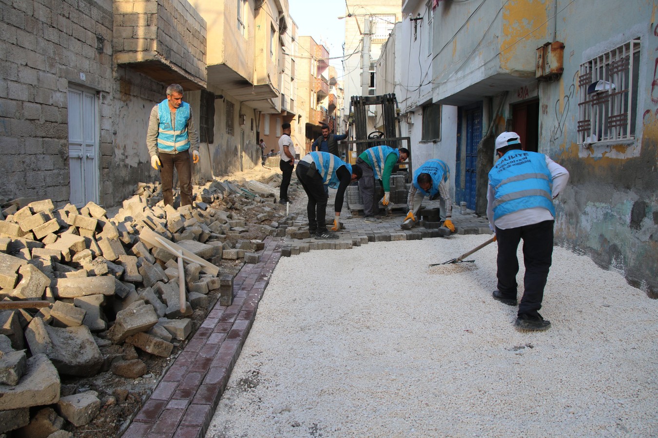Haliliye'de Köylerde altyapı çalışmaları devam ediyor;