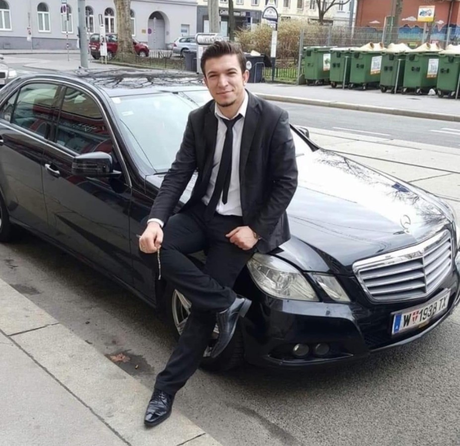 Urfalı genç gurbette trafik kazasında hayatını kaybetti;