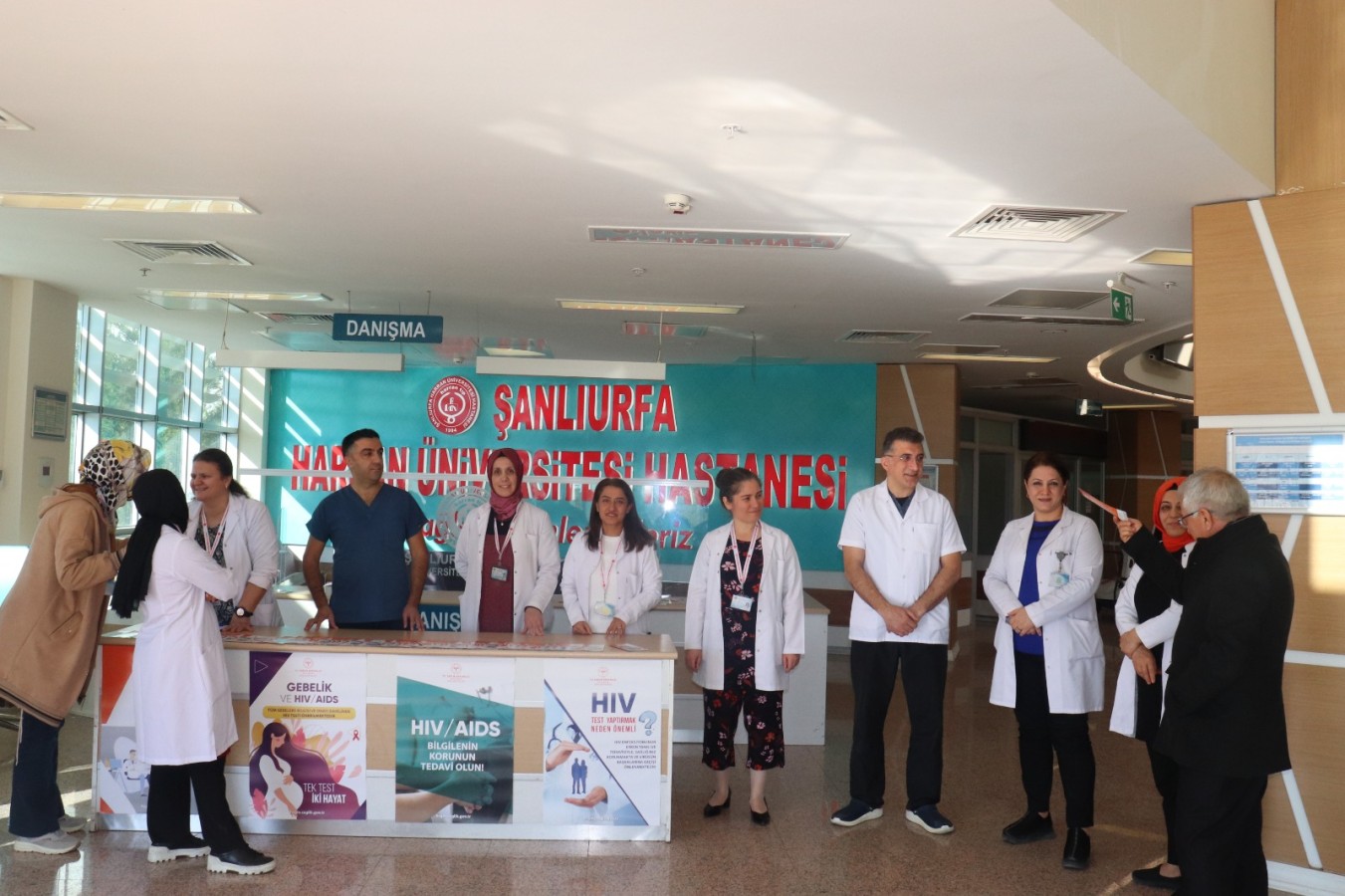Çelik: HIV enfeksiyonu tedavi edilebilir kronik bir hastalıktır;