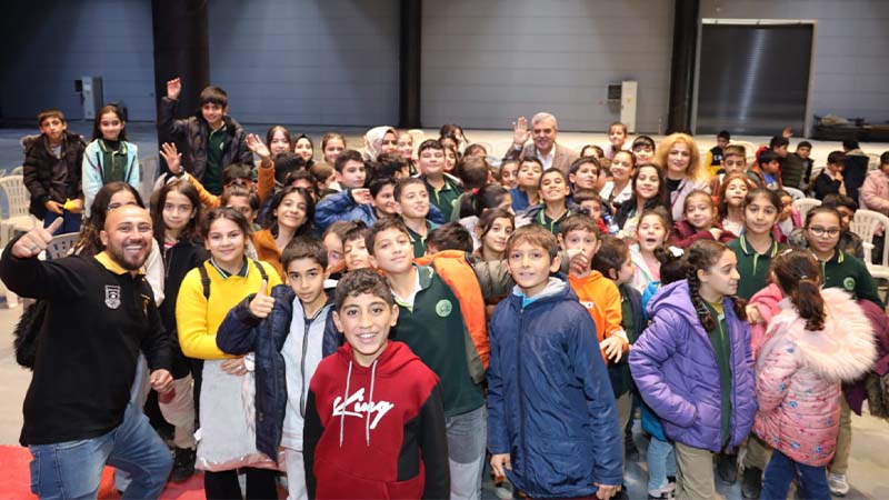 Başkan Beyazgül bilim şenliği etkinliğine katıldı;