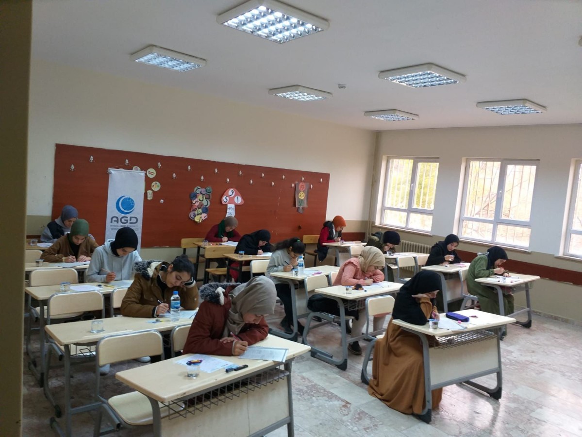 Urfa’da binlerce öğrenci katıldı!;