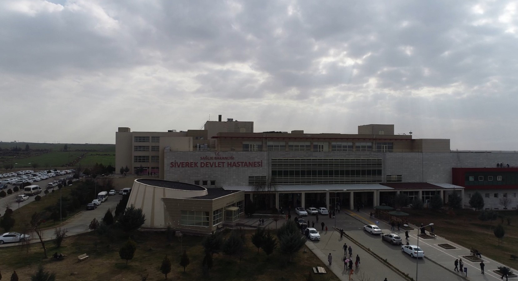 Siverek’te Yerli Malı Haftası kutlamasında öğrenciler zehirlendi!;