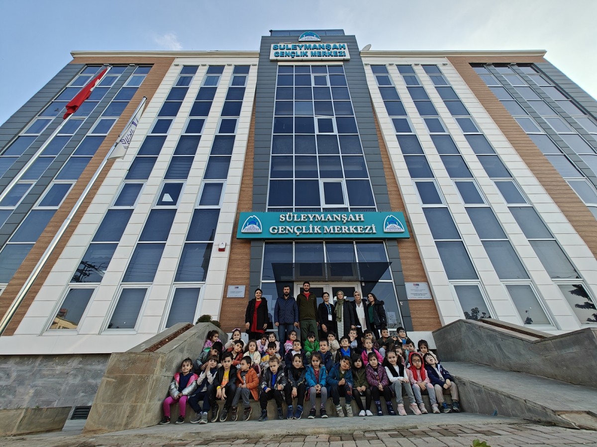 Süleymanşah Gençlik Merkezi ilgi odağı oldu;