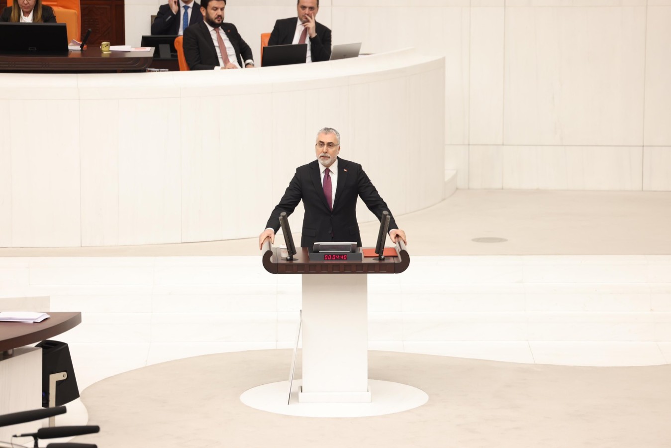 Son dakika! Bakan Işıkhan asgari ücreti açıkladı;