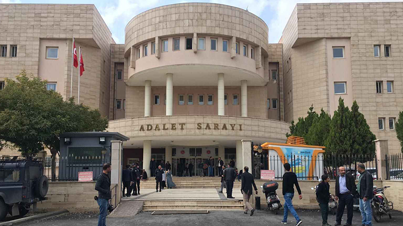 Viranşehir'de 1 milyon TL'lik hırsızlık: 1 tutuklandı, 1 serbest;