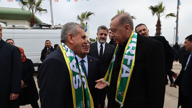 Başkan Beyazgül’den Şanlıurfalılara aday tanıtım toplantısı teşekkürü;