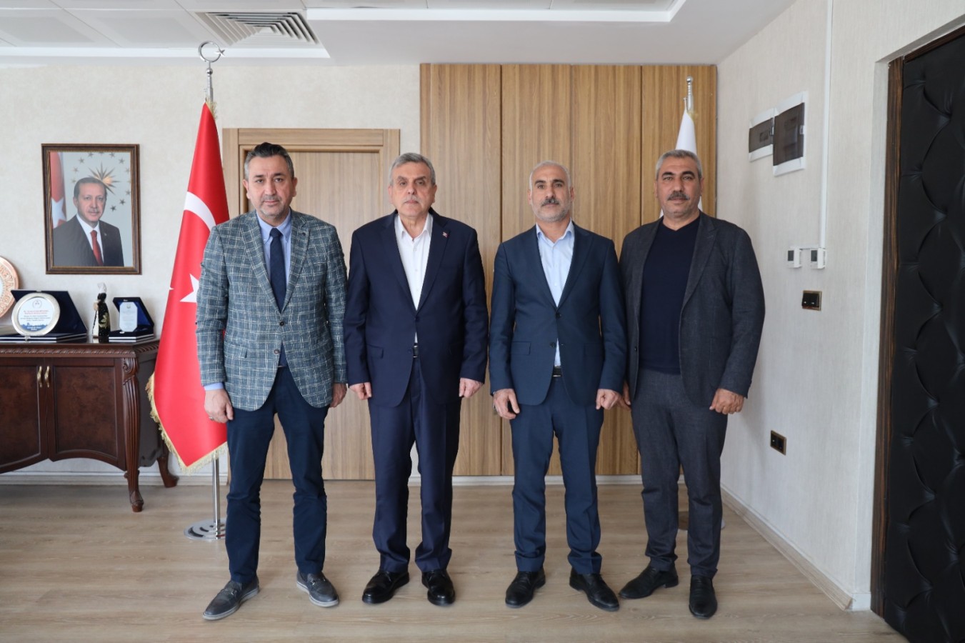 Başkan Beyazgül: Kadrolu daimi işçilere enflasyon farkı ödenecek;