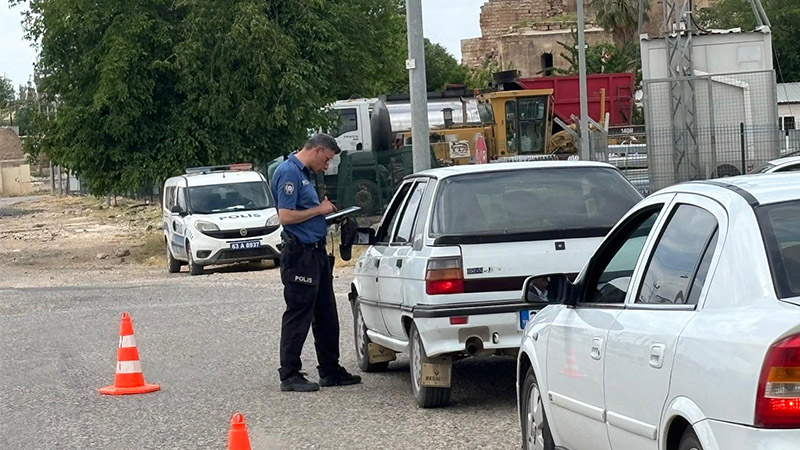 Harran'da asayiş operasyonunda 71 kişi sorgulandı;