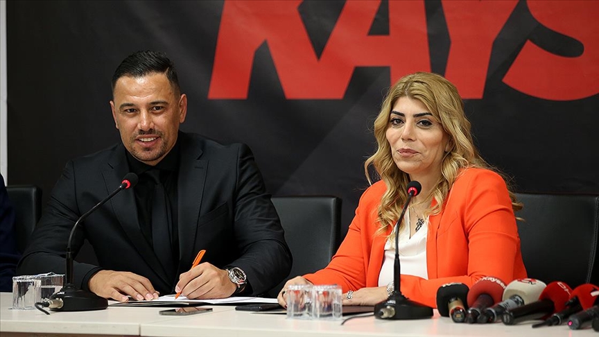 KAYSERİSPOR'DA YENİ TEKNİK DİREKTÖR BELLİ OLDU!;