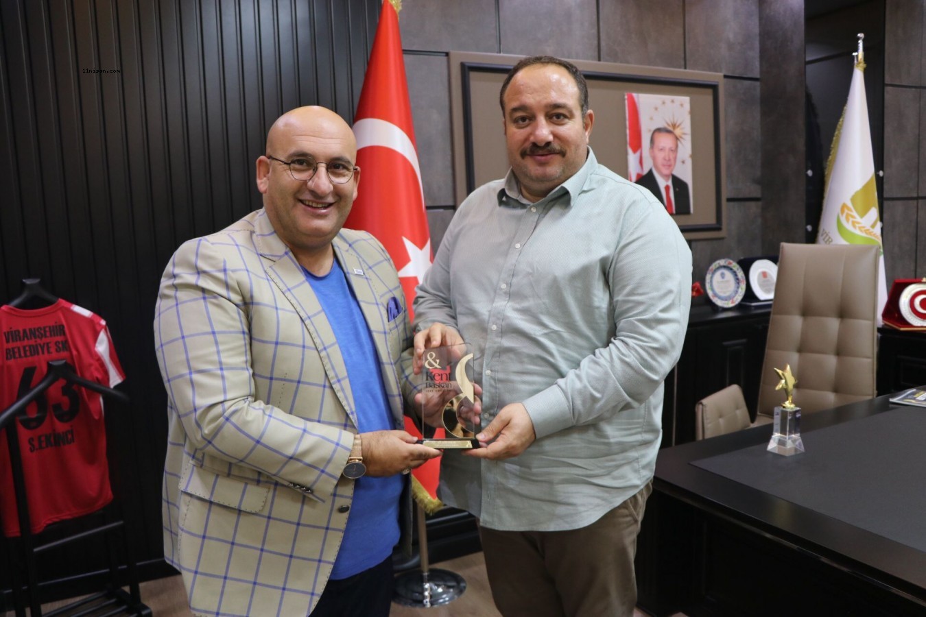 Viranşehir Belediye Başkanı Ekinci bir ödül daha aldı;