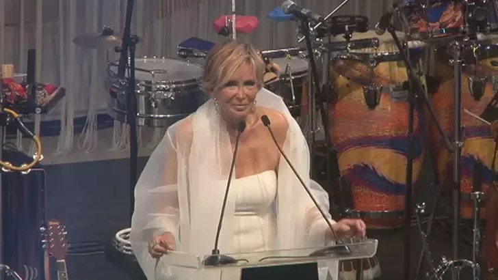 Filiz Akın hayatını kaybetti