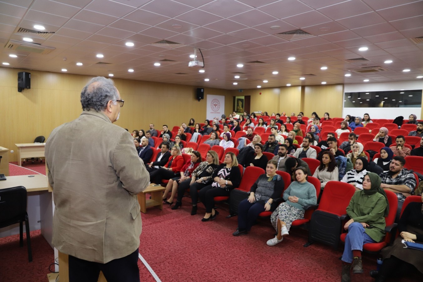 Urfa’da sağlık personellerine yenidoğan eğitimi;