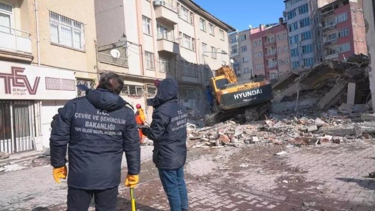 Bakanlık, afet durumları için 895 personel alımı yapacak;